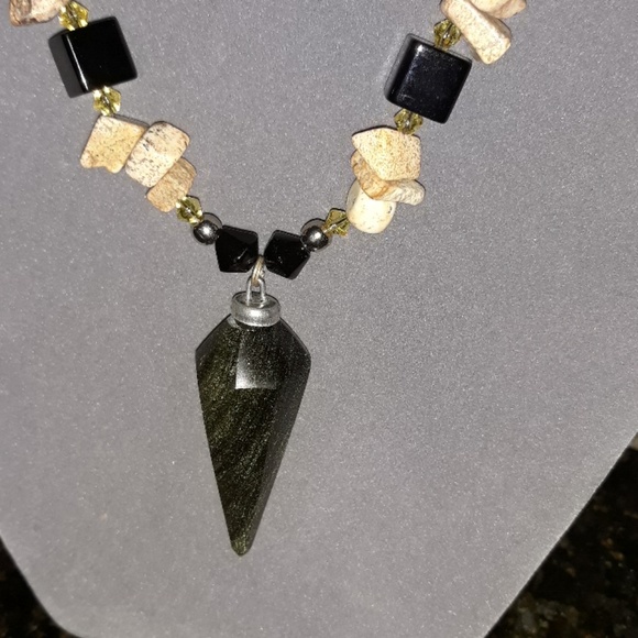 Semiprecious Jewlery set - Picture 2 of 4